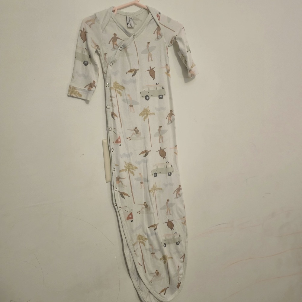 Copper Pearl NB Baby Knotted Gown - Maui‎ Surf White Resort